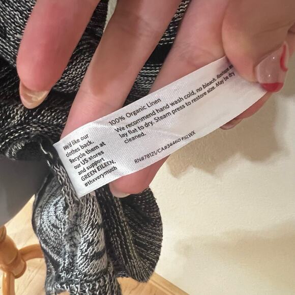 EILEEN FISHER Knit lightweight sweater MEDIUM Black Grey Striped Organic Linen - Picture 6 of 7